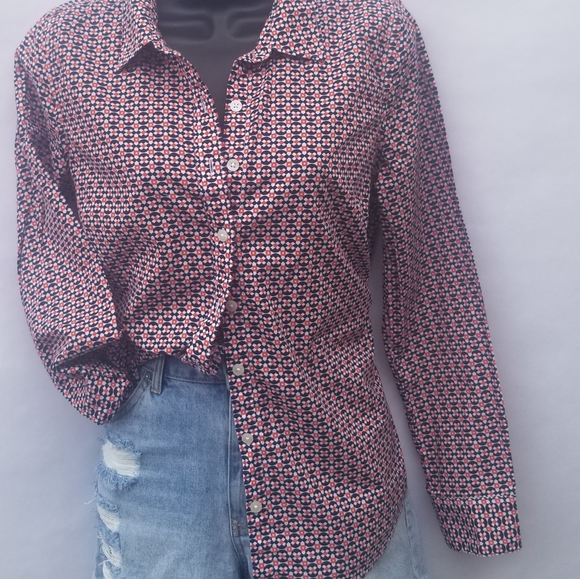 Crown & Ivy | Retro Print | Button Down Shirt - Picture 2 of 3